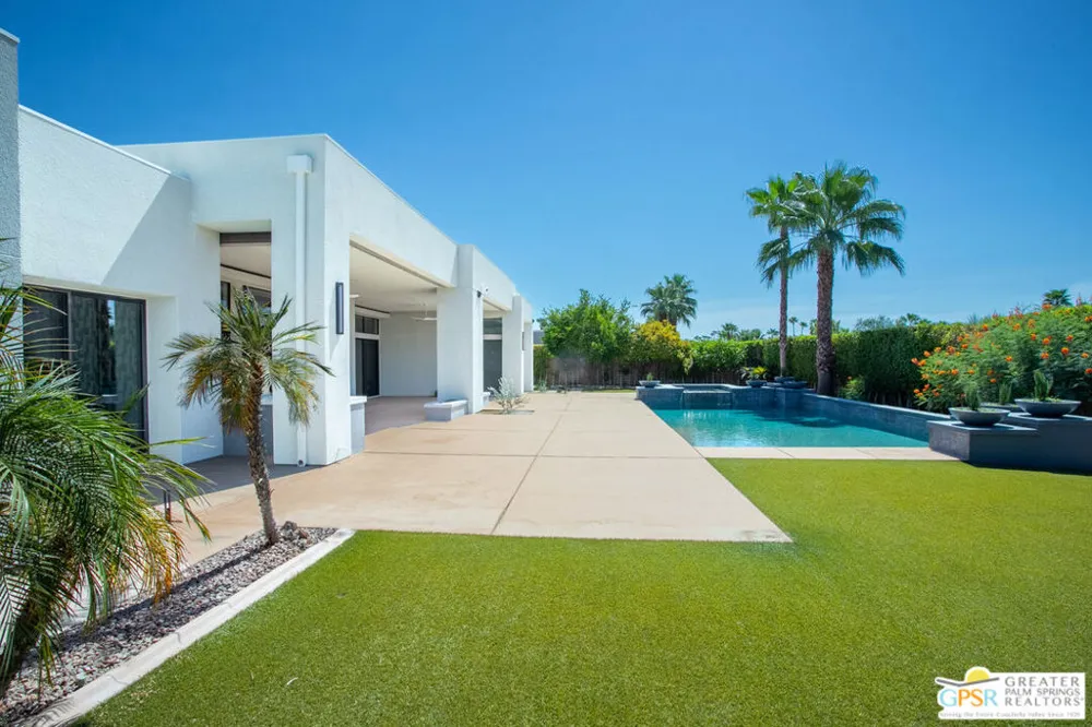 28 Summer Sky Circle Rancho Mirage, CA 92270