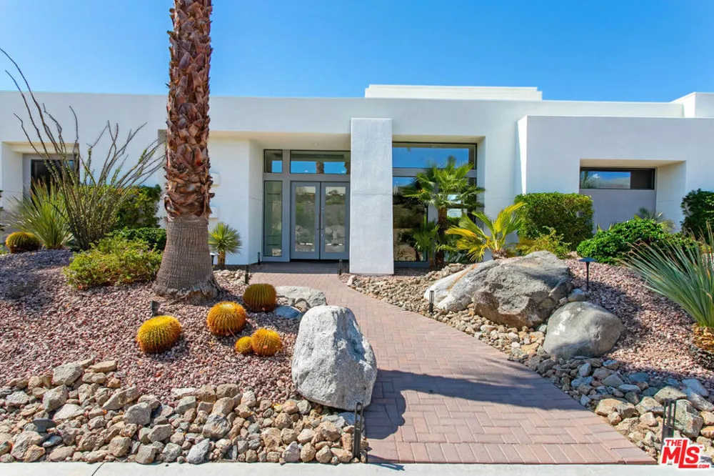 28 Summer Sky Circle Rancho Mirage, CA 92270