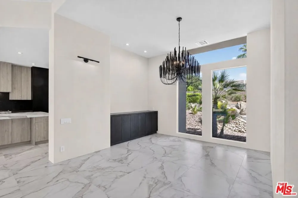 28 Summer Sky Circle Rancho Mirage, CA 92270