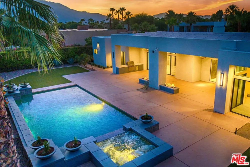 28 Summer Sky Circle Rancho Mirage, CA 92270