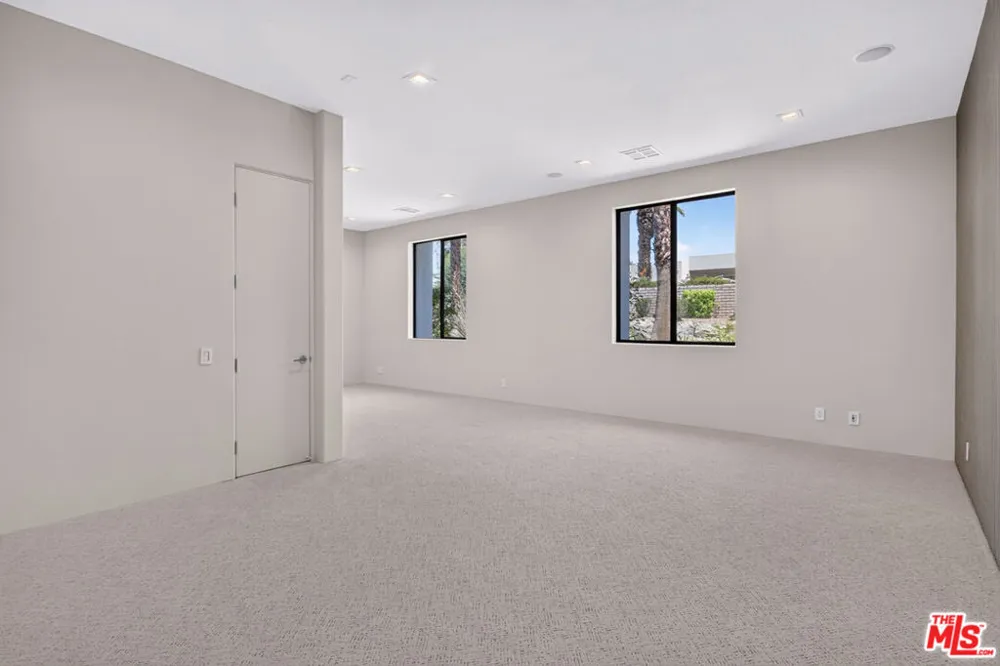 28 Summer Sky Circle Rancho Mirage, CA 92270