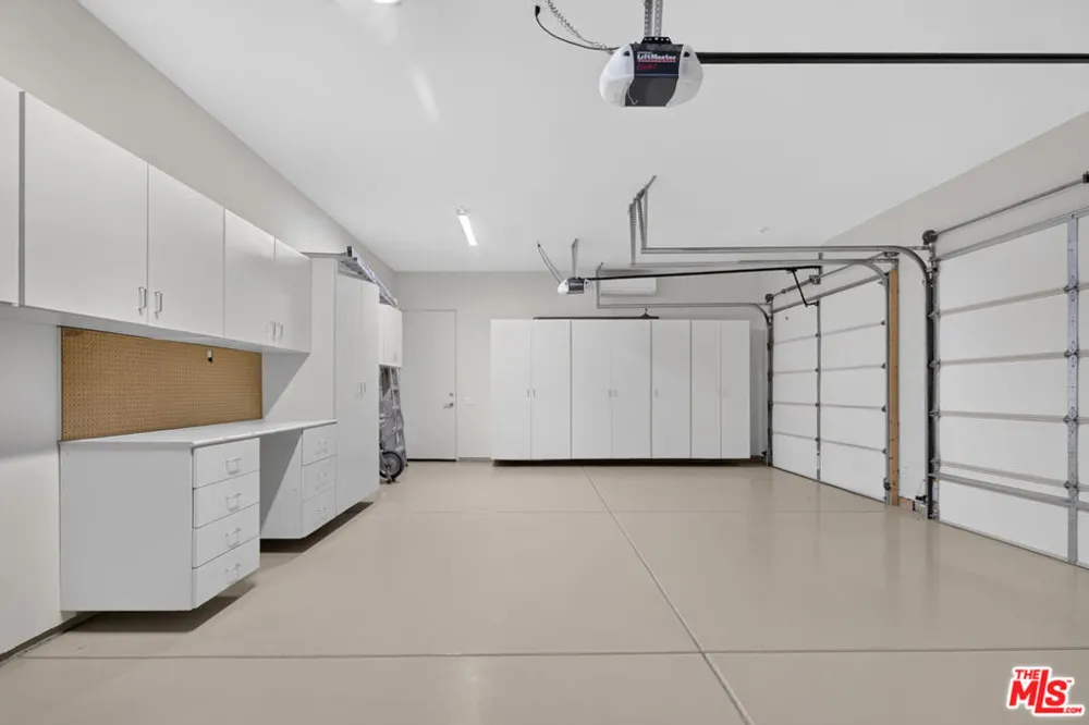 28 Summer Sky Circle Rancho Mirage, CA 92270