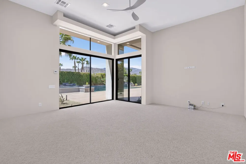 28 Summer Sky Circle Rancho Mirage, CA 92270