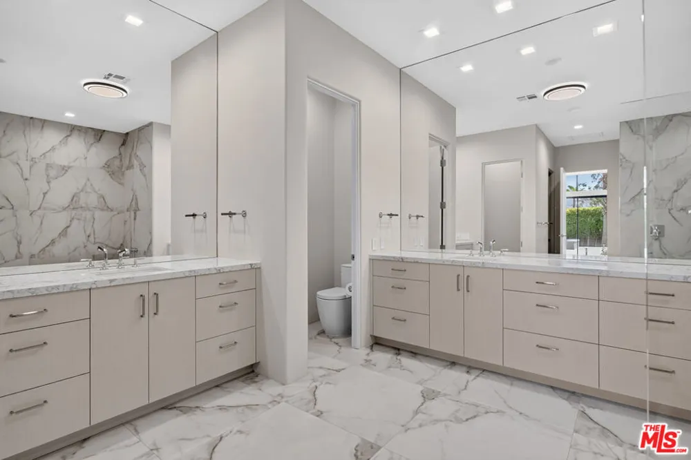 28 Summer Sky Circle Rancho Mirage, CA 92270