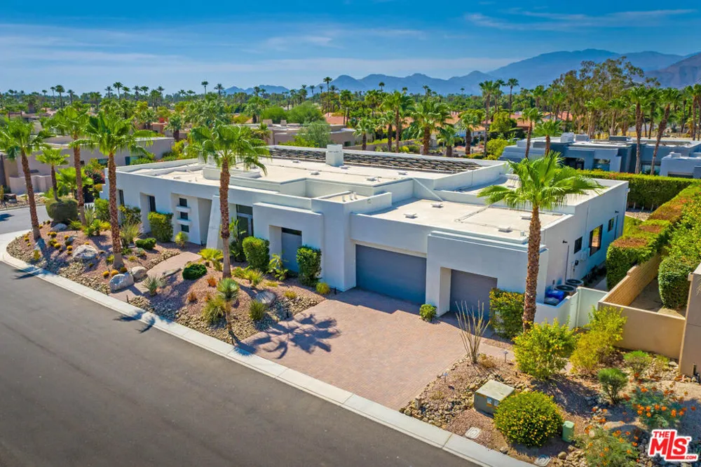 28 Summer Sky Circle Rancho Mirage, CA 92270