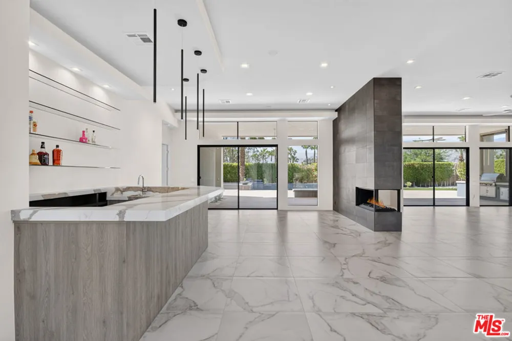 28 Summer Sky Circle Rancho Mirage, CA 92270