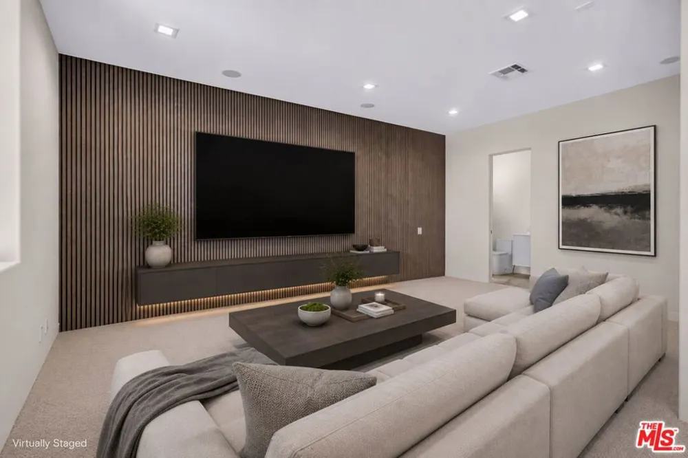 28 Summer Sky Circle Rancho Mirage, CA 92270