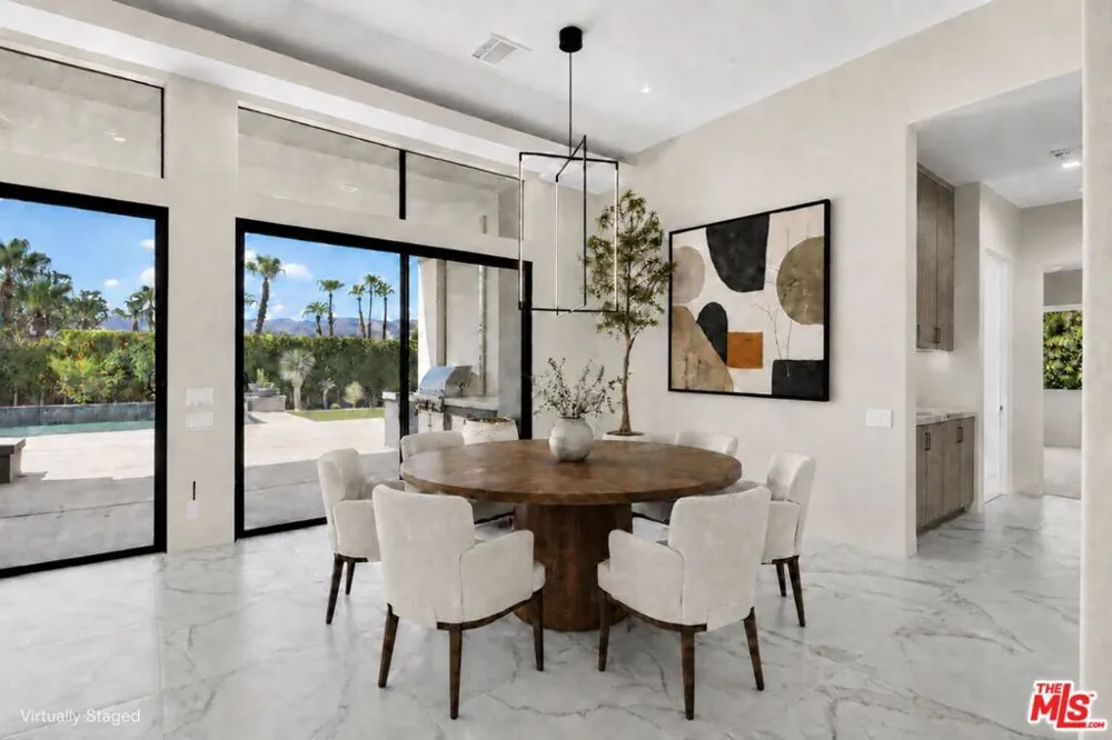 28 Summer Sky Circle Rancho Mirage, CA 92270