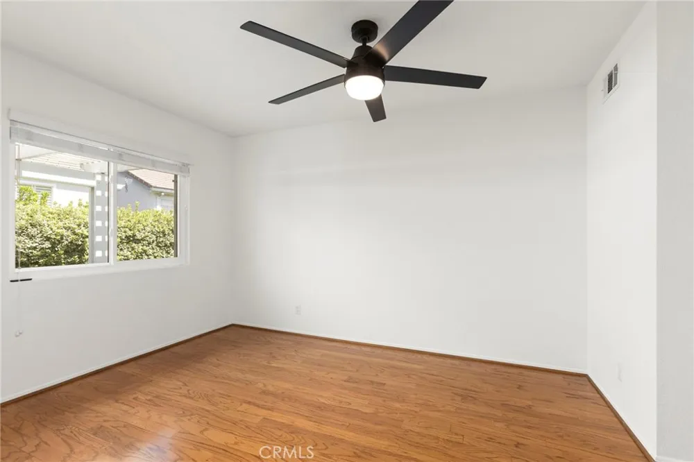27863 Espinoza Mission Viejo, CA 92692