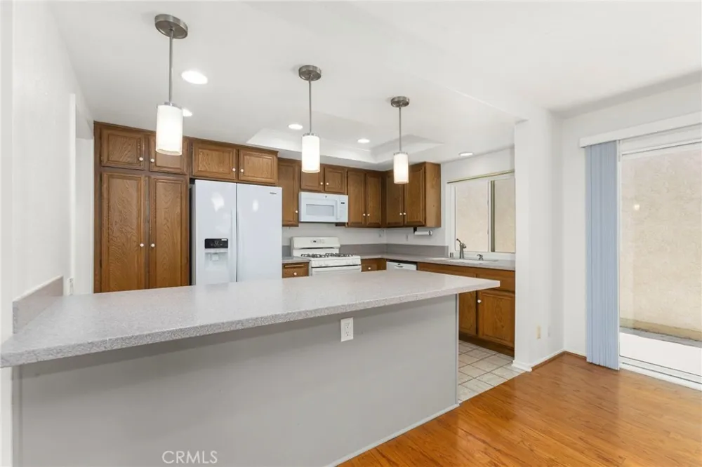 27863 Espinoza Mission Viejo, CA 92692