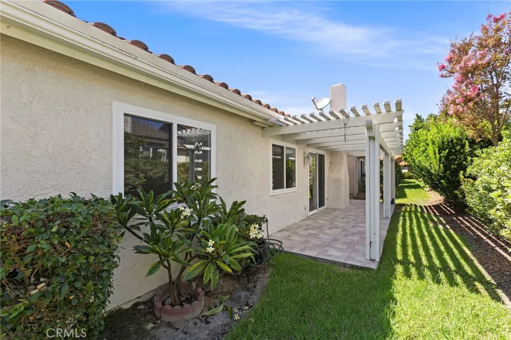 27863 Espinoza Mission Viejo, CA 92692