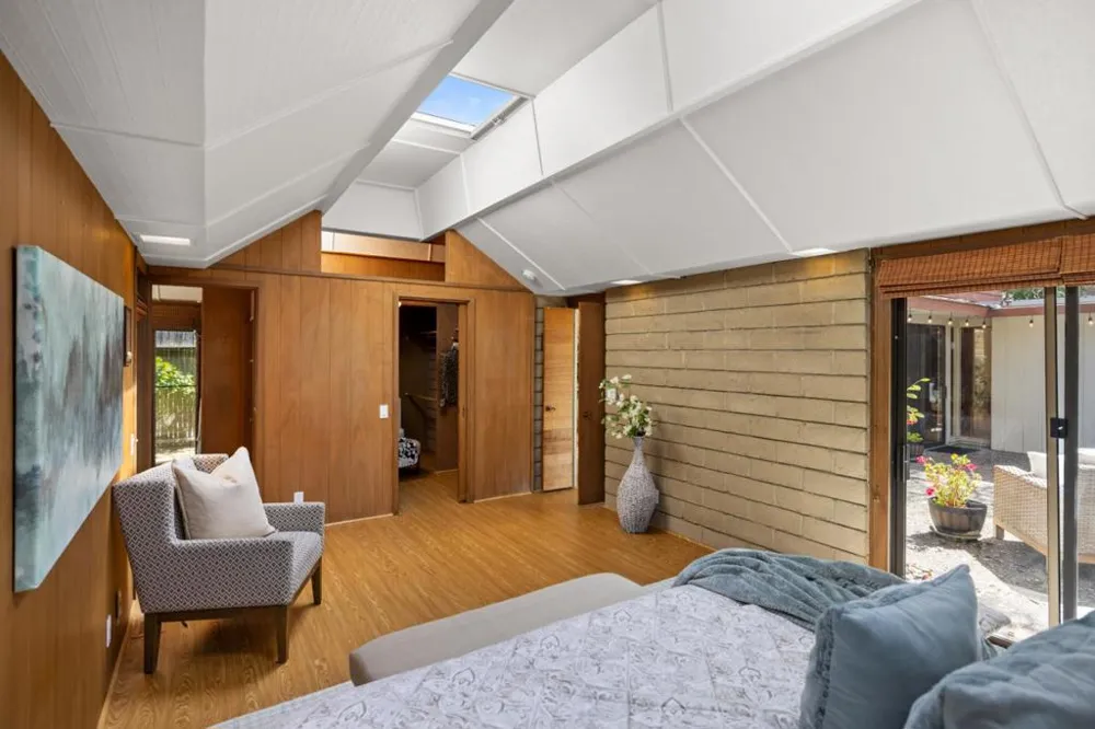 1317 San Carlos Street Carmel, CA 93921