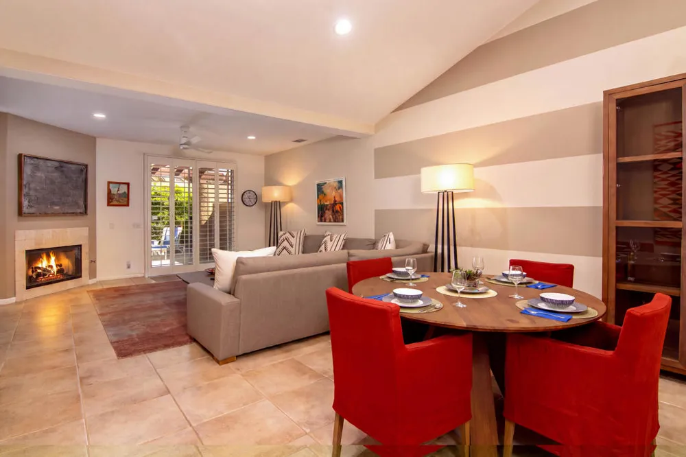 222 Canyon Circle #5 Palm Springs, CA 92264