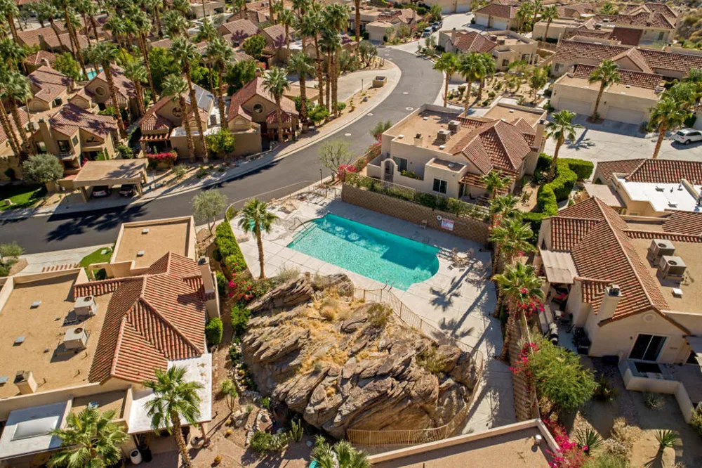 222 Canyon Circle #5 Palm Springs, CA 92264
