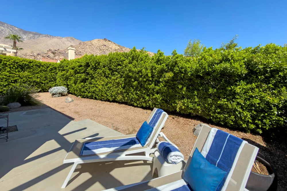 222 Canyon Circle #5 Palm Springs, CA 92264