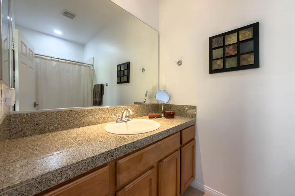 222 Canyon Circle #5 Palm Springs, CA 92264
