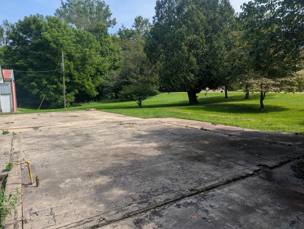 60322 46th Avenue Lawrence, MI 49064