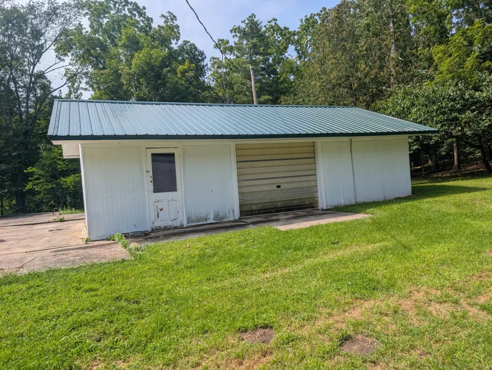 60322 46th Avenue Lawrence, MI 49064
