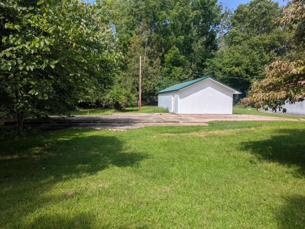 60322 46th Avenue Lawrence, MI 49064