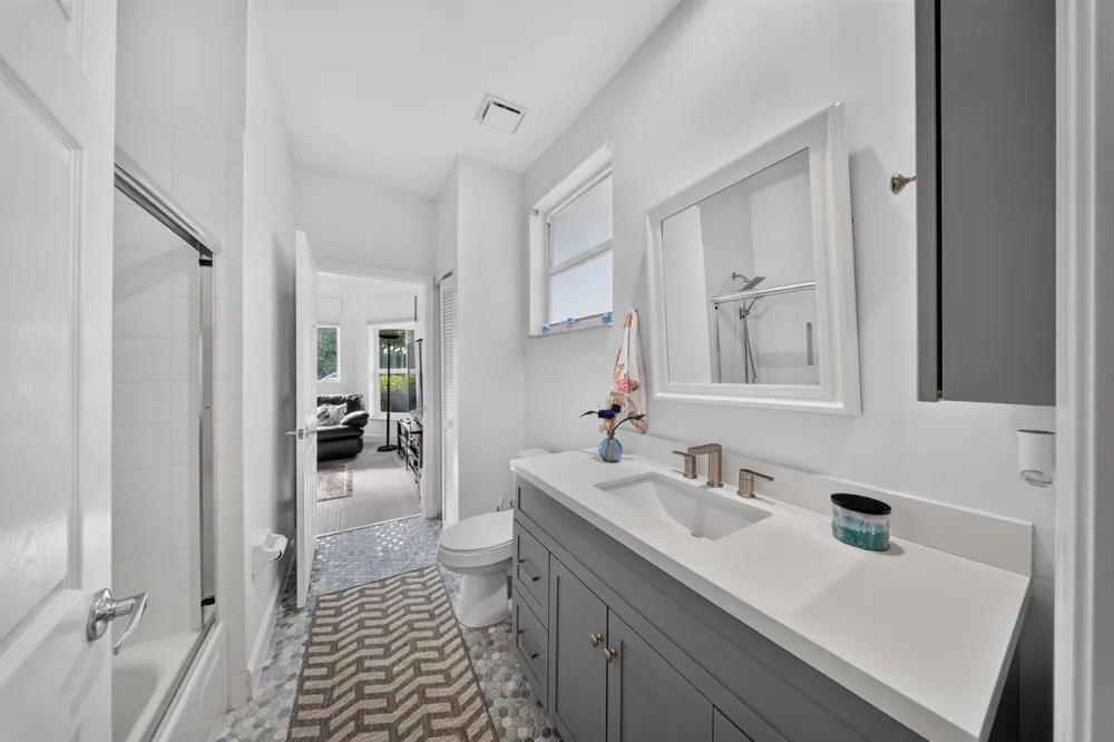 7690 La Corniche Circle Boca Raton, FL 33433