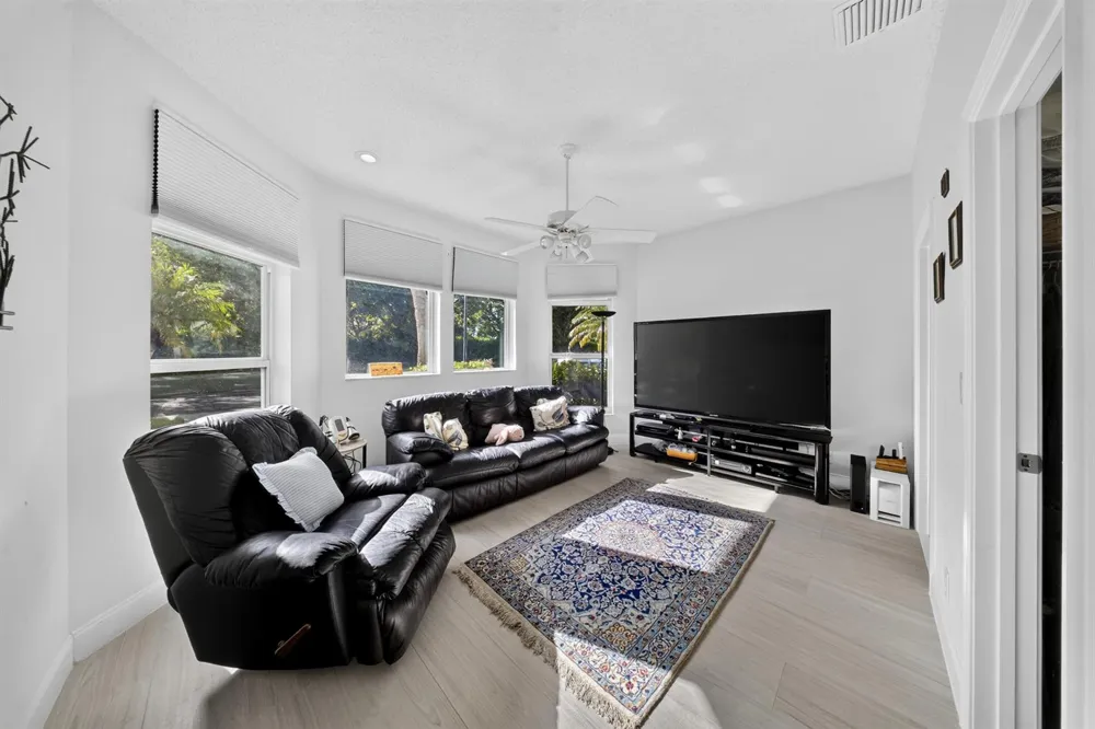 7690 La Corniche Circle Boca Raton, FL 33433
