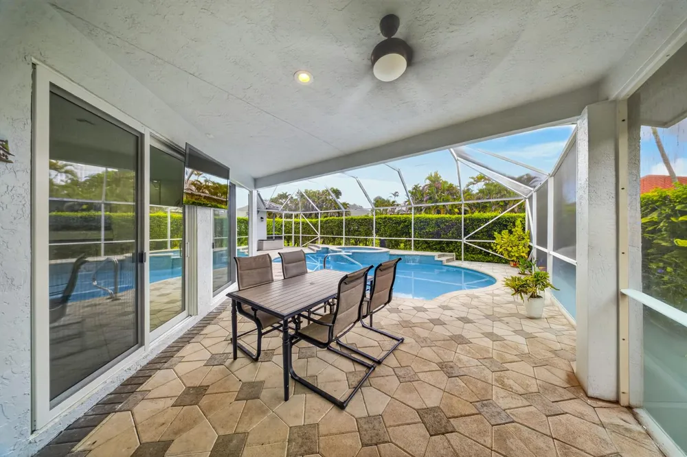 7690 La Corniche Circle Boca Raton, FL 33433