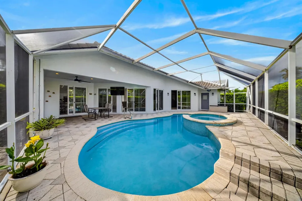 7690 La Corniche Circle Boca Raton, FL 33433