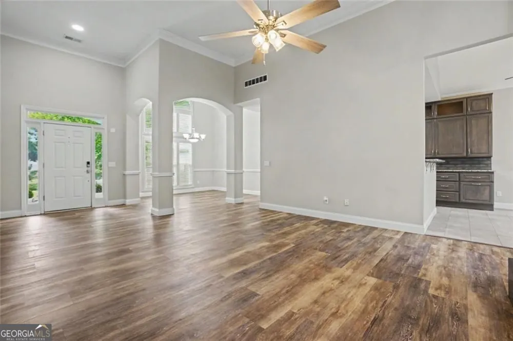 102 Legacy CT Woodstock, GA 30189
