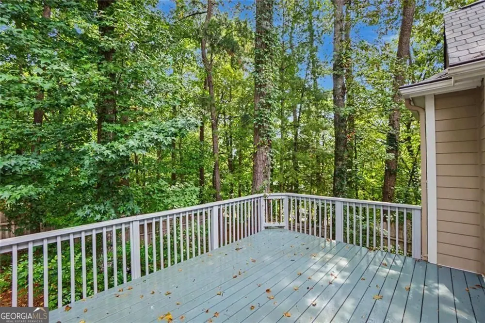 102 Legacy CT Woodstock, GA 30189