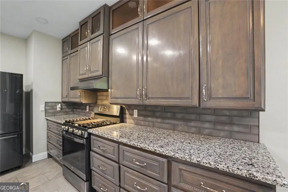 102 Legacy CT Woodstock, GA 30189