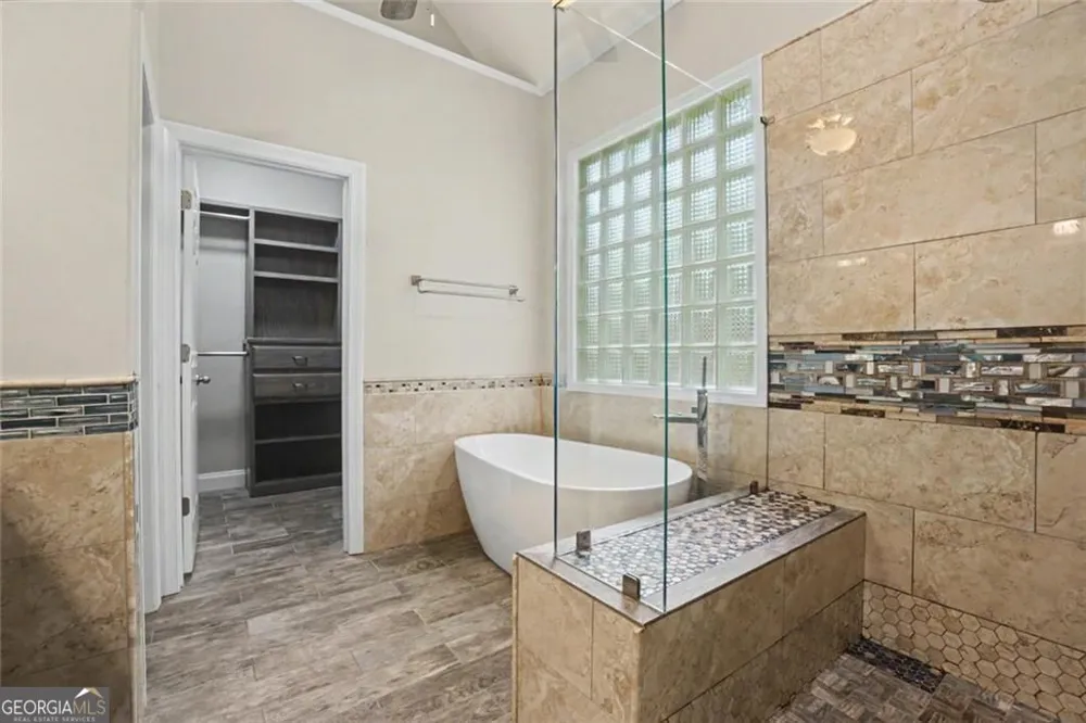 102 Legacy CT Woodstock, GA 30189