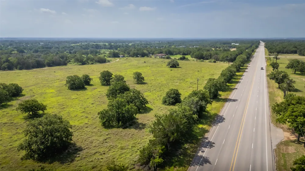 US Hwy 77 S Giddings, TX 78942