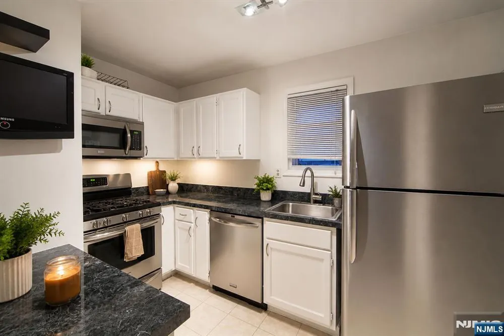 2 Cottage Place 4 Morristown Town, NJ 07960