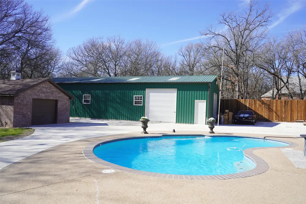 286 W Ridge Street Decatur, TX 76234