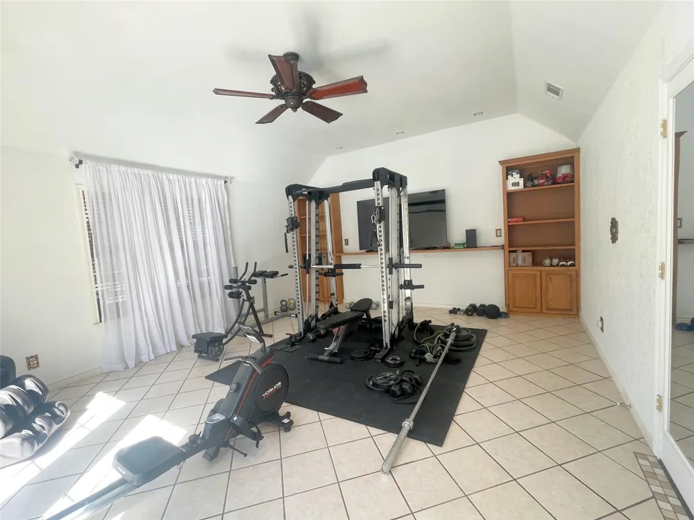 286 W Ridge Street Decatur, TX 76234