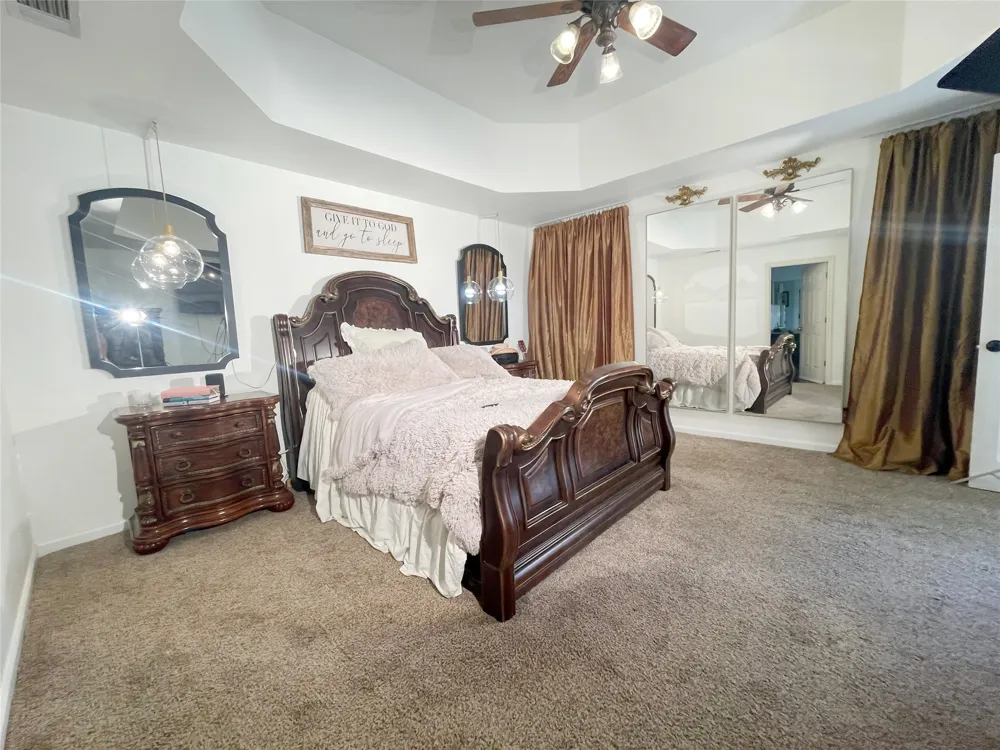 286 W Ridge Street Decatur, TX 76234