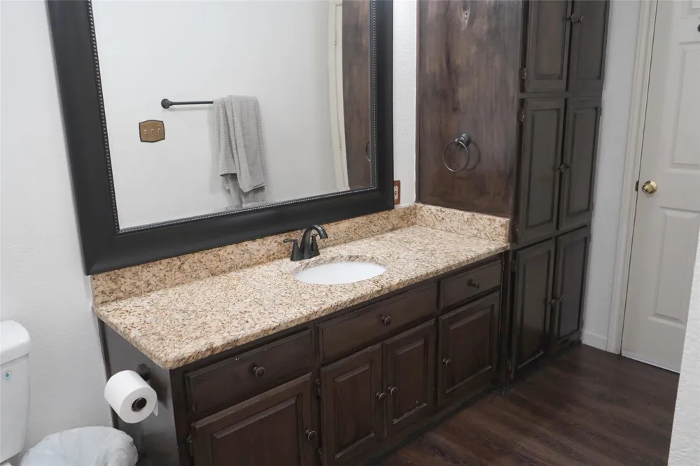 286 W Ridge Street Decatur, TX 76234