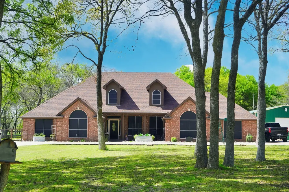 286 W Ridge Street Decatur, TX 76234