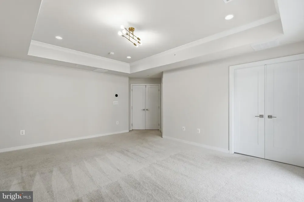 43185 MONGOLD SQUARE Ashburn, VA 20148
