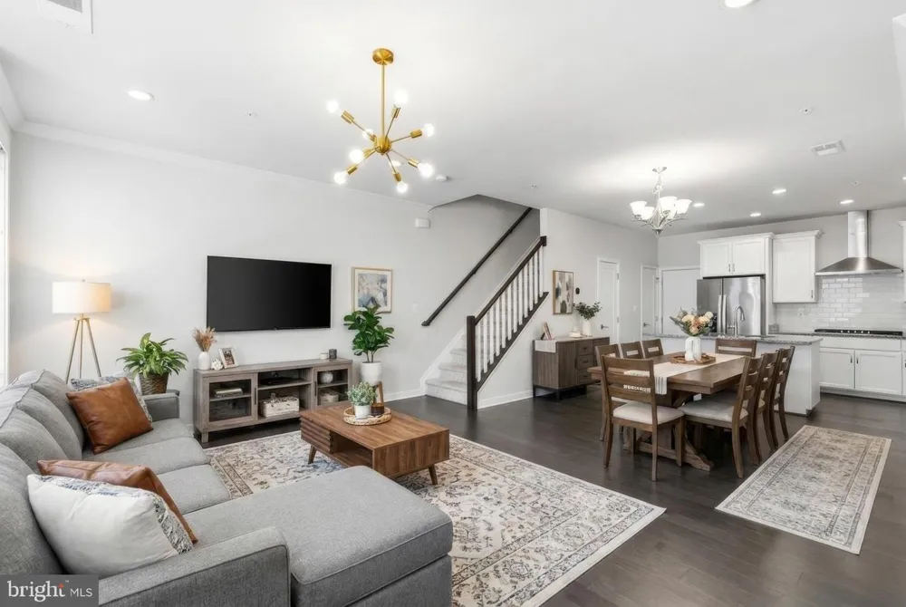43185 MONGOLD SQUARE Ashburn, VA 20148