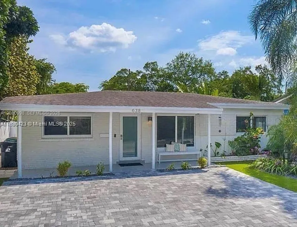 638 SW 5th Ave #B Fort Lauderdale, FL 33315