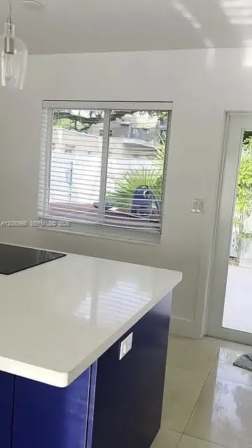 638 SW 5th Ave #B Fort Lauderdale, FL 33315