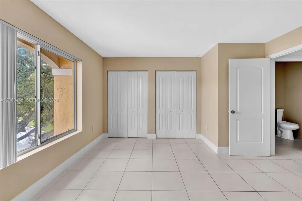 2667 NW 33rd St #2413 Oakland Park, FL 33309