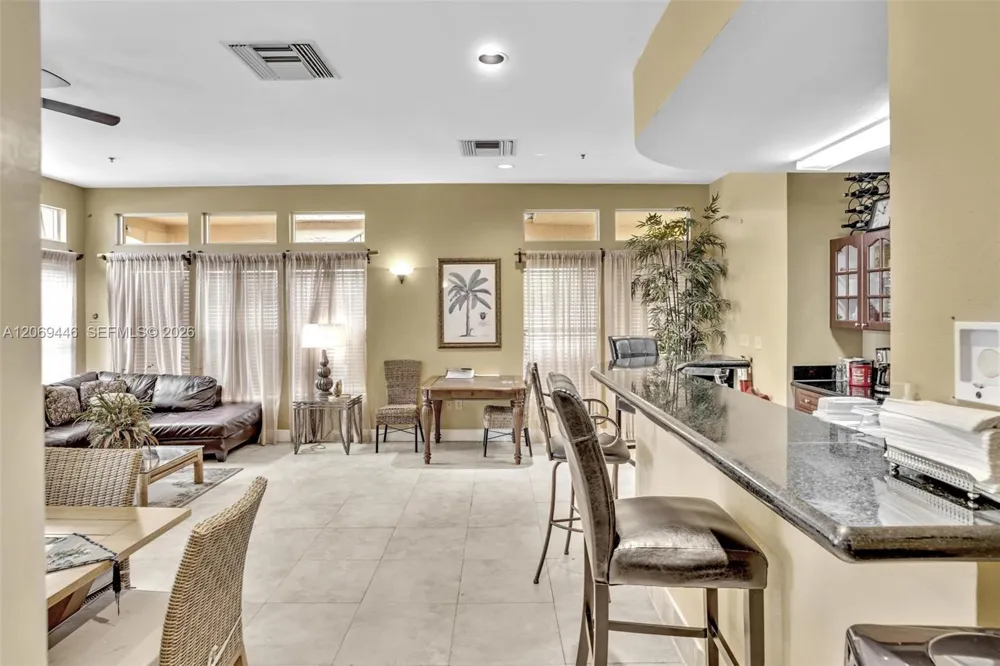 2667 NW 33rd St #2413 Oakland Park, FL 33309