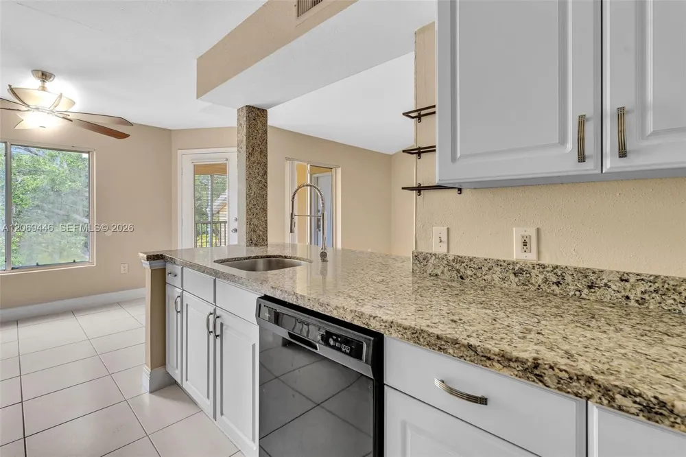 2667 NW 33rd St #2413 Oakland Park, FL 33309