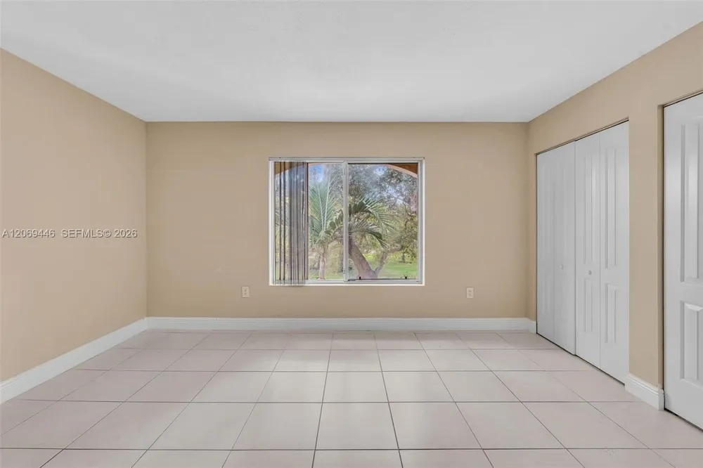 2667 NW 33rd St #2413 Oakland Park, FL 33309