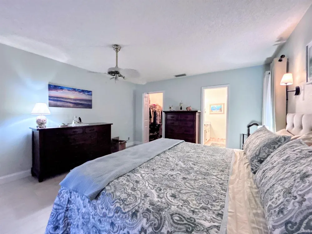 569 DOLLARSPOT COURT Wellington, FL 33414