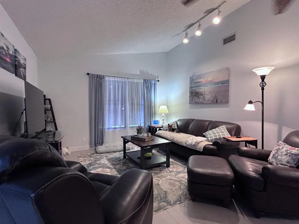 569 DOLLARSPOT COURT Wellington, FL 33414