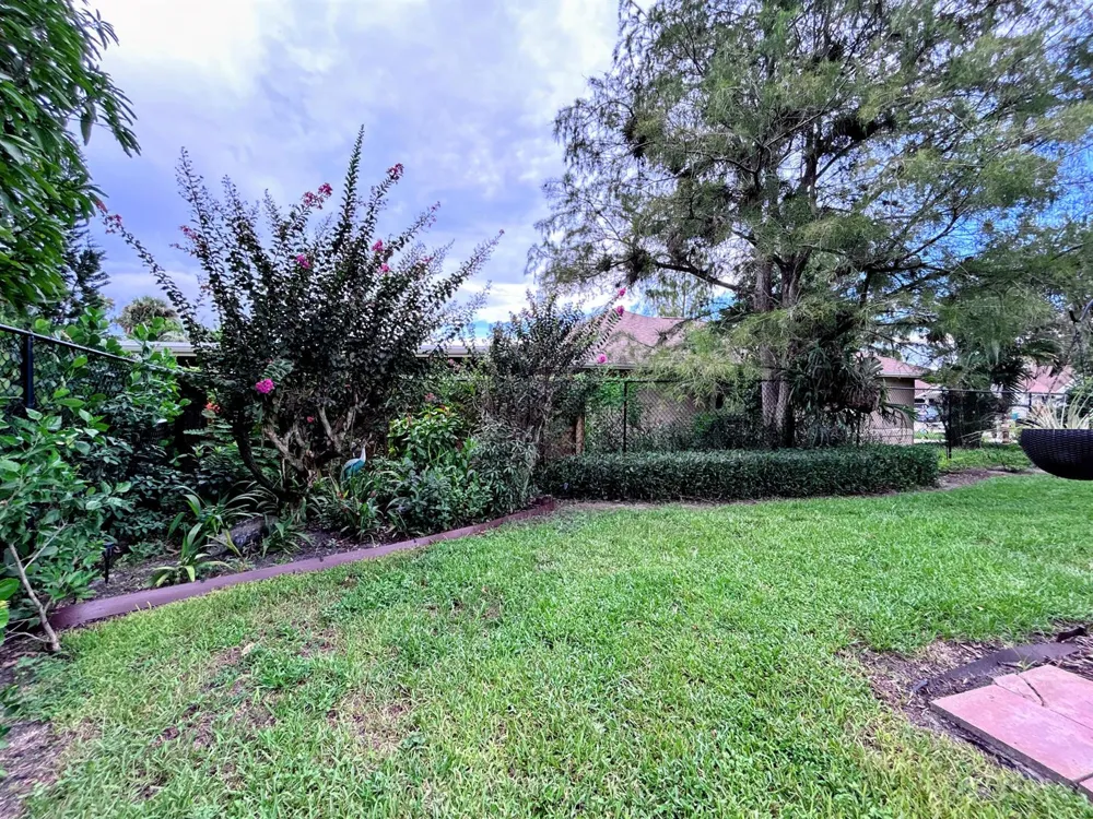 569 DOLLARSPOT COURT Wellington, FL 33414