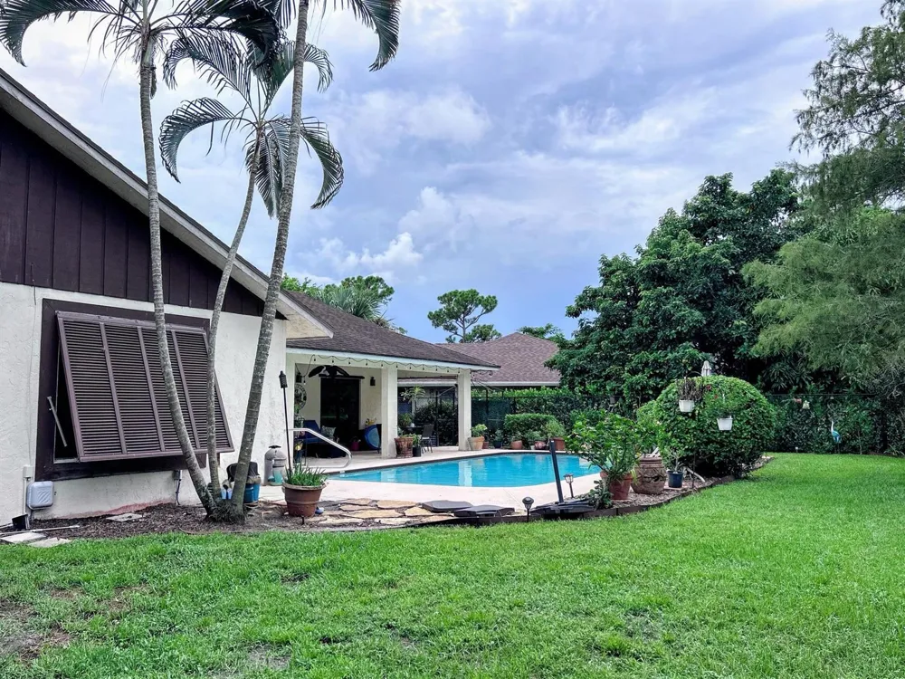 569 DOLLARSPOT COURT Wellington, FL 33414